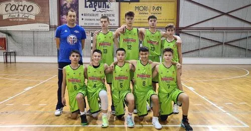Juniorii de la Academia Phoenix se îndreaptă cu pași siguri spre turneul final