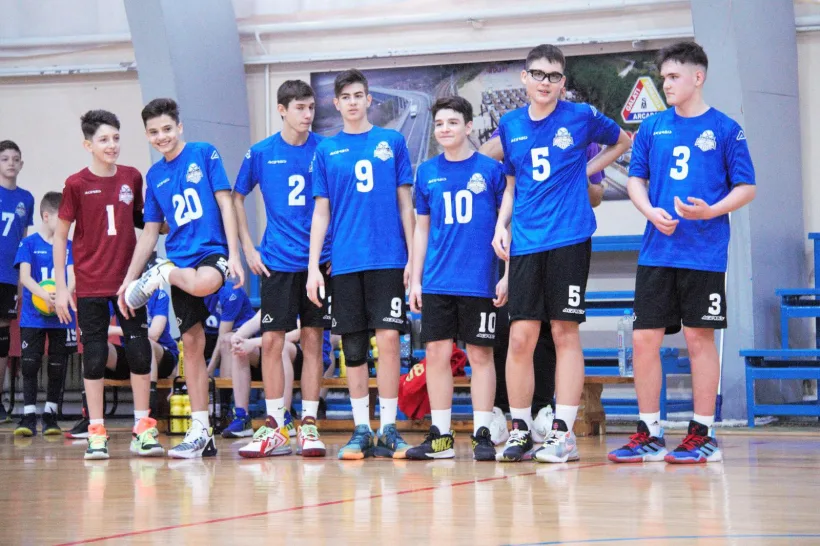 CSS Arcada asigură viitorul pentru voleiul masculin gălăţean