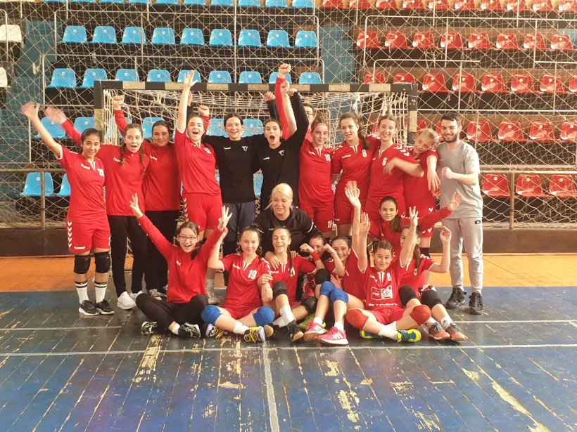 Handbalul juvenil feminin gălăţean în elita naţională