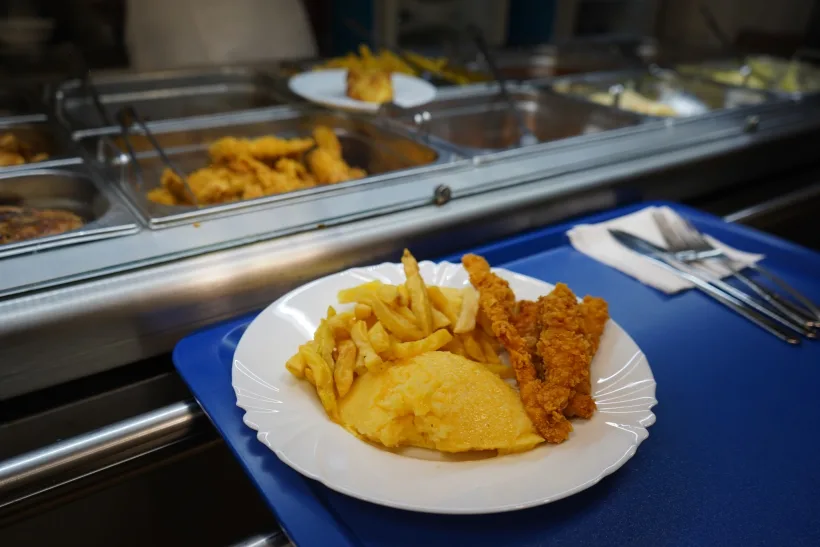 S-au redeschis cantinele studențești din Galați